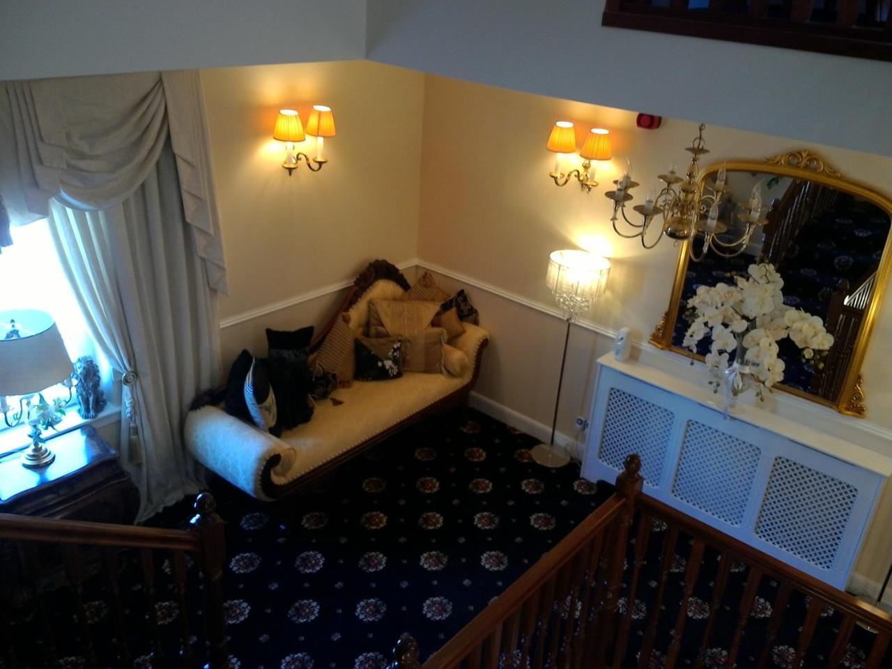 Aaran Lodge Guest House Единбург Екстериор снимка