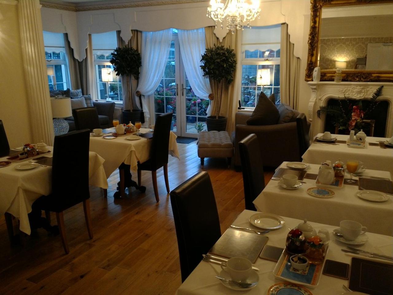 Aaran Lodge Guest House Единбург Екстериор снимка